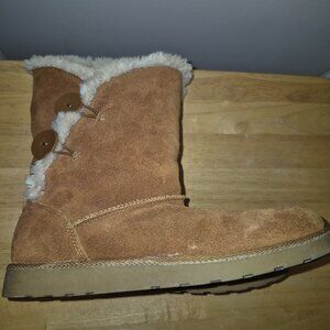 Women's SO Sophia Chestnut Faux Suede with White Faux Fur Trim Size 8.5